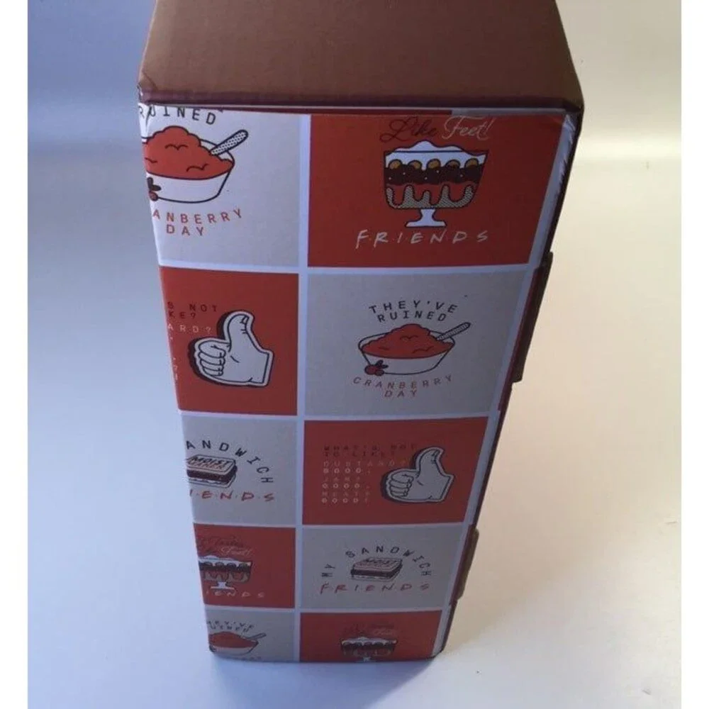 FRIENDS TV Show Thanksgiving Subscription BOX ONLY Culturefly Exclusive Fall 202